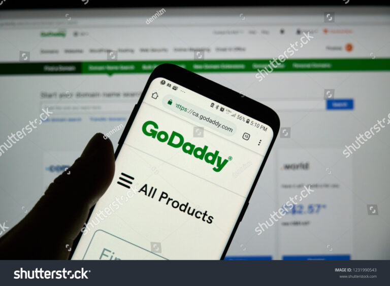 reasons Redditors dislike GoDaddy