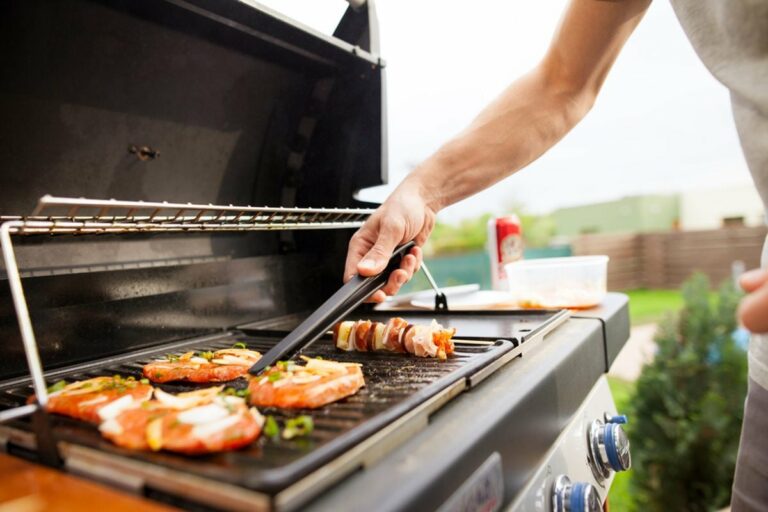 choosing a BBQ grill